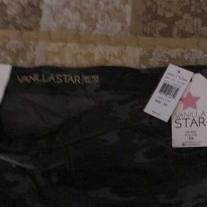 Camo jeggings vanilla star